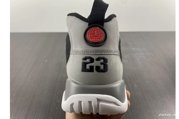 9 Grey Particle Retro CT8019-060 Jordan CT8019-060 0216